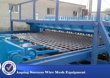 CINA PLC Control Single Point Fence Welding Machine Dengan Diameter Kawat Las yang Bisa Disesuaikan pemasok