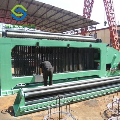 CINA Green 2.5T Hexagonal Wire Netting Mesin Dengan 2.2Kw Daya Hidraulik pemasok