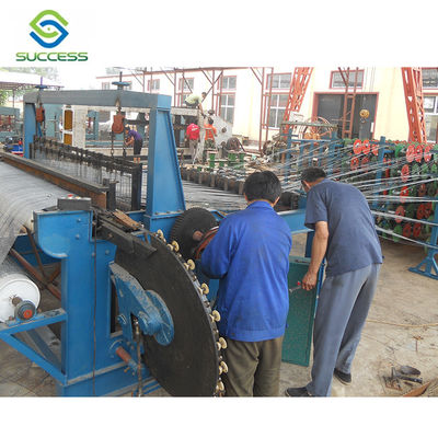 CINA Semi Otomatis Hydraulic Crimped Wire Mesh Mesin Tenun Untuk 0,4-2,5mm Wire Diameter Teknologi Lanjutan pemasok