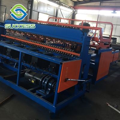 CINA AC220V/50Hz Power Supply Fence Mesh Welding Machine 0-99s Welding Time Otomatis Untuk Heavy Duty Welding pemasok