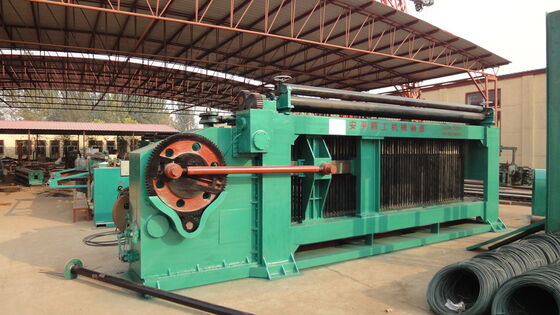 CINA Heavy Duty Gabion Box Machine Type Peralatan Wire Mesh yang tahan lama untuk produksi Gabion dan aplikasi konstruksi pemasok